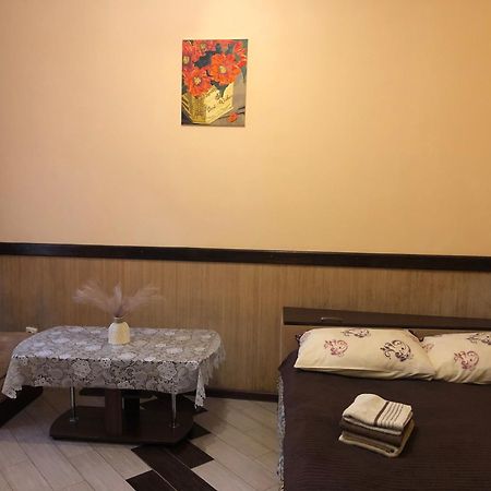 Львів Центр Міста Apartment In The Center Of Lviv Поруч Громадська Парковка Dış mekan fotoğraf